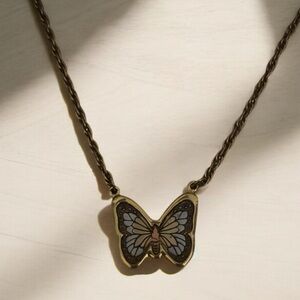 Vintage signed gold tone butterfly necklace